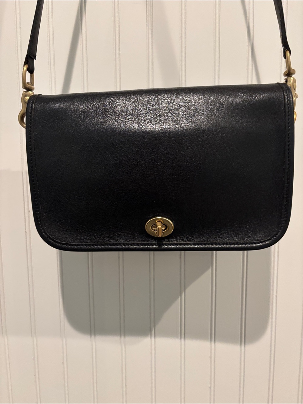 Vintage Coach 9755 in Black